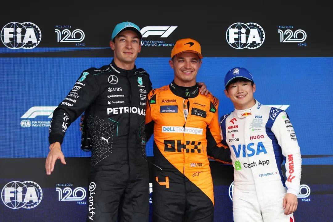 梅赛德斯险胜阿斯顿马丁,维斯塔潘带队取胜 梅赛德斯险胜阿斯顿马丁,维斯塔潘带队取胜