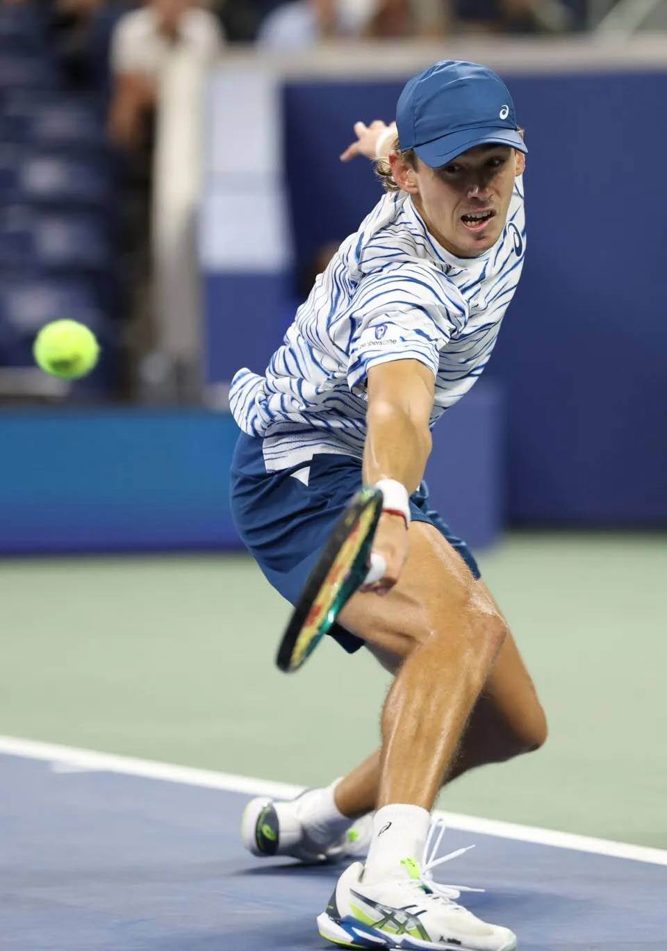 澳网逆转戴维斯杯，兹维列夫刷新纪录