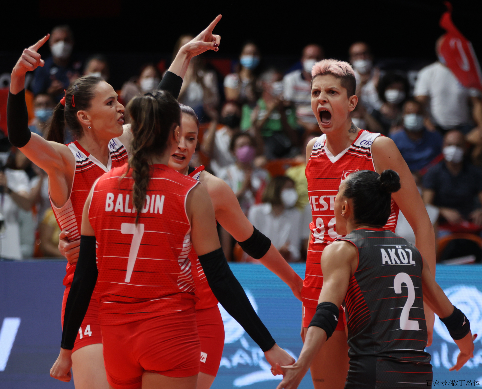 开云体育官网-波兰队横扫中国队，张继科扛起全队