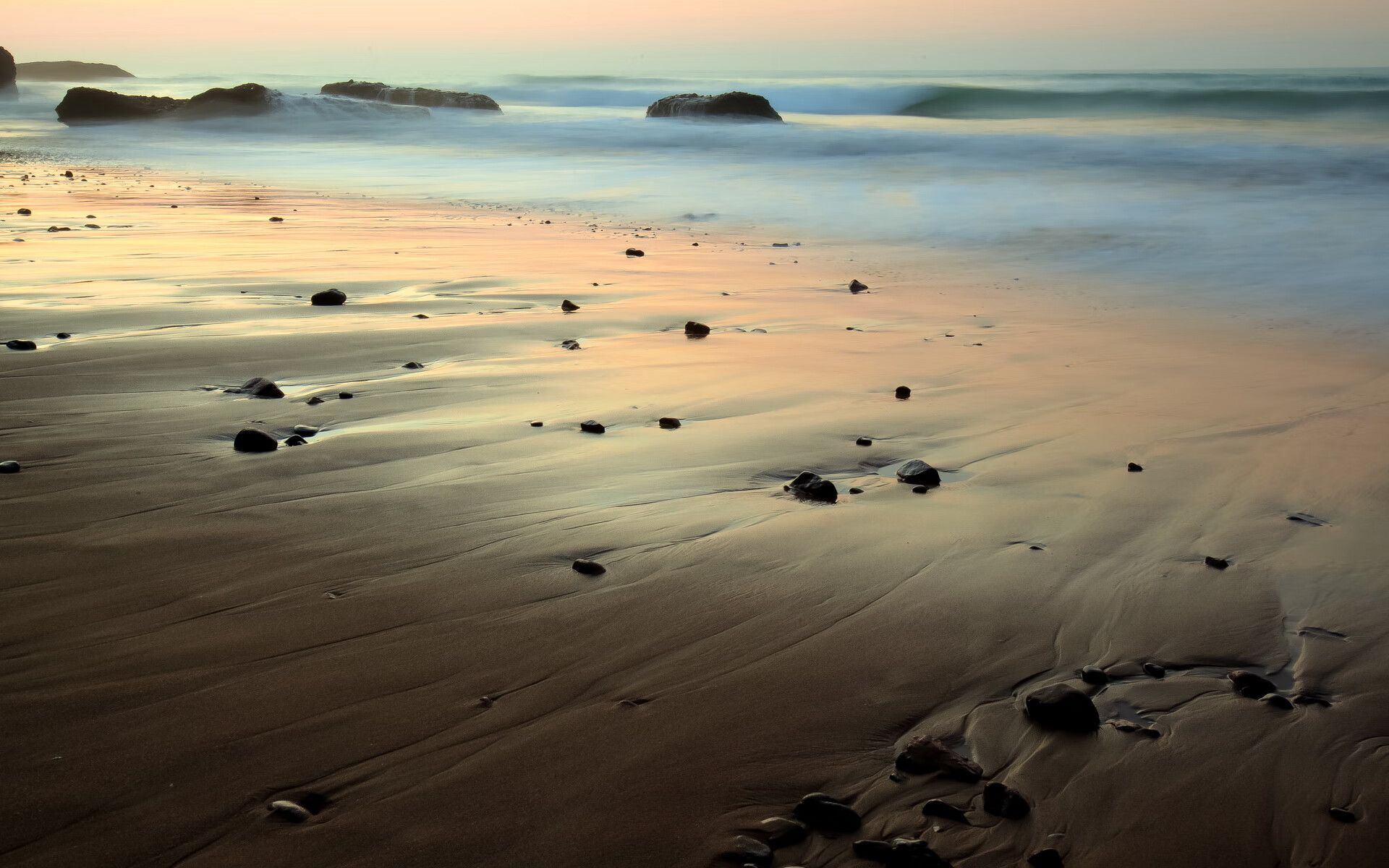 当基多高原的风吹过都柏林，莱万，在世界的尽头起舞